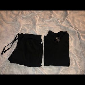 xs barco one black scrub set